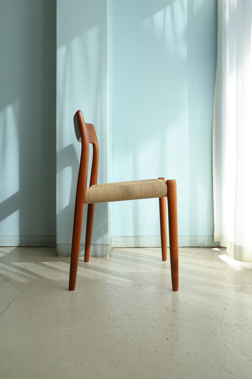 J.L. Møller Dining Chair No.77 N.O. Møller Teakwood/J.L.モラー ダイニングチェア チーク材 ペーパーコード 北欧ヴィンテージ
