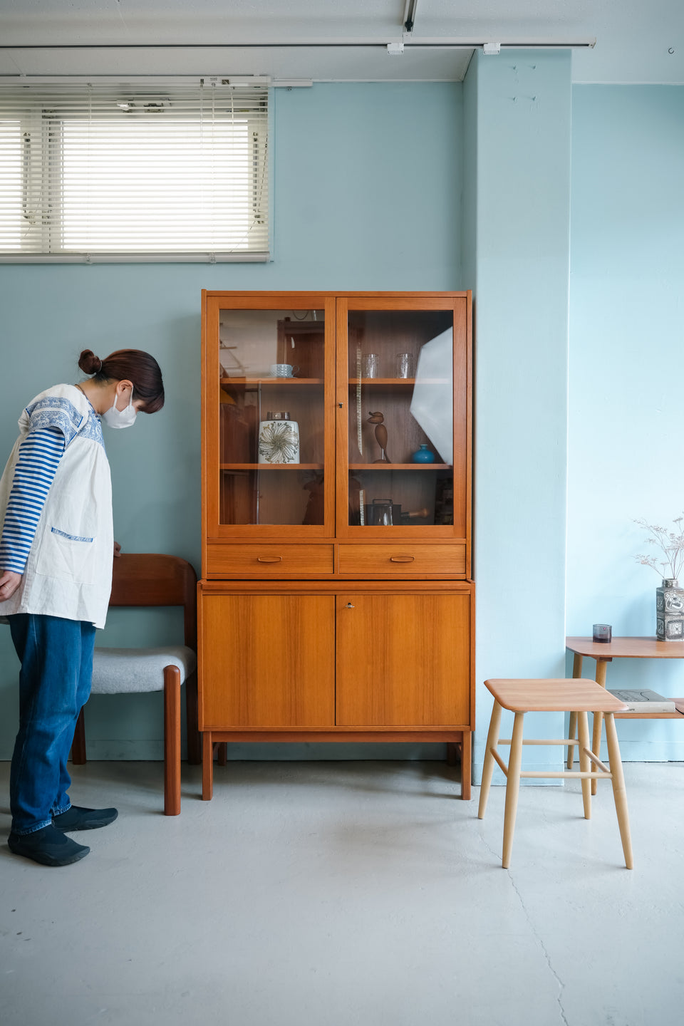 Swedish Vintage Glass Cabinet Cupboard/スウェーデンヴィンテージ ガラスキャビネット カップボード