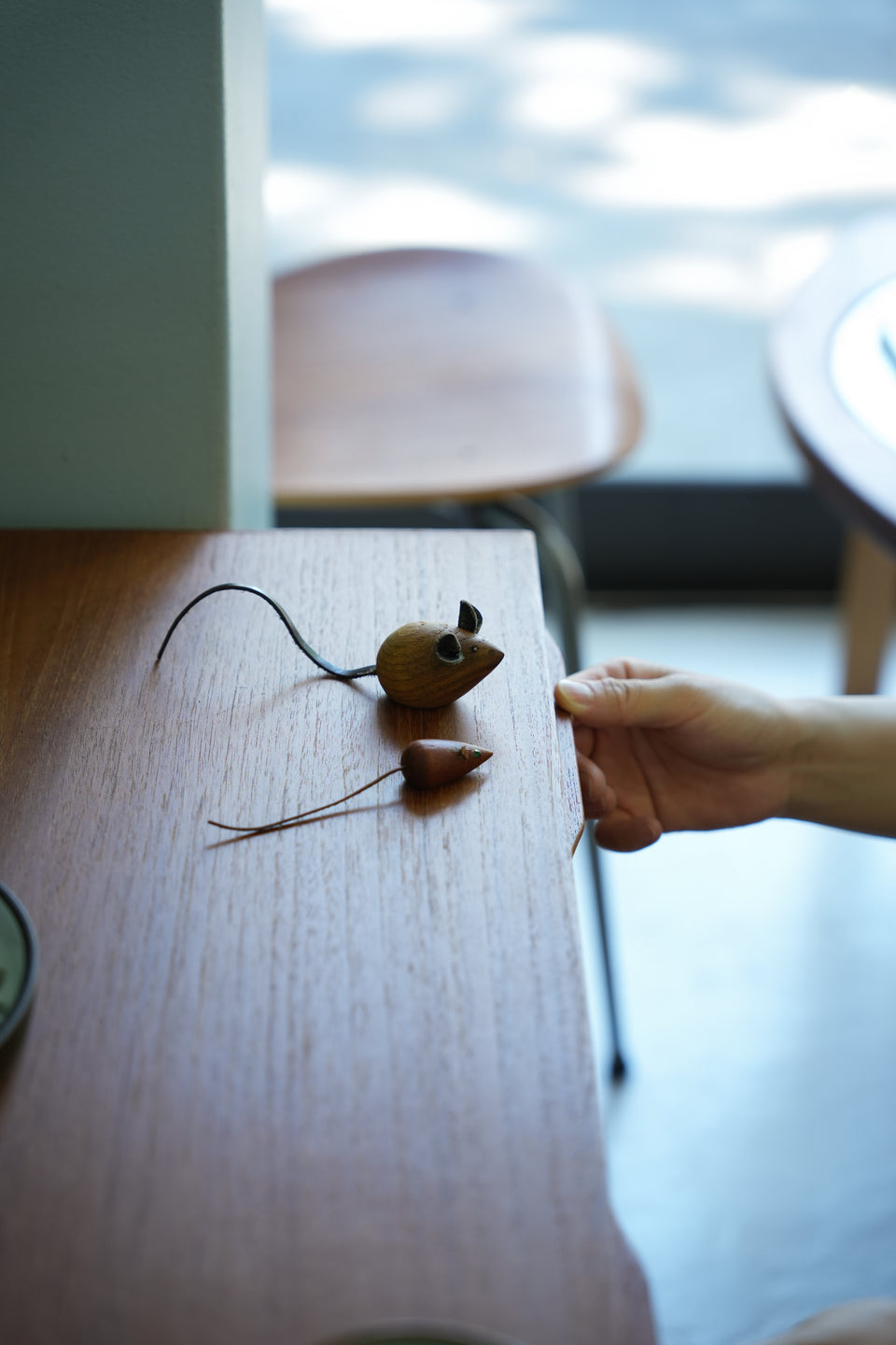 Danish Vintage Wooden Small Mouse/デンマークヴィンテージ 小さなネズミのオブジェ 木製 北欧インテリア