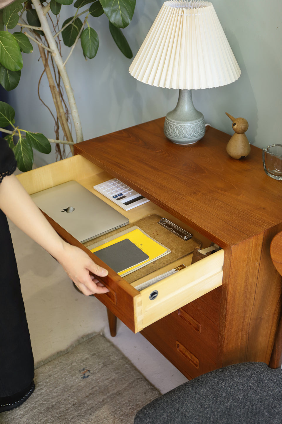 Danish Vintage Hundevad&Co. 4drawer Chest/デンマークヴィンテージ 4段チェスト 北欧家具