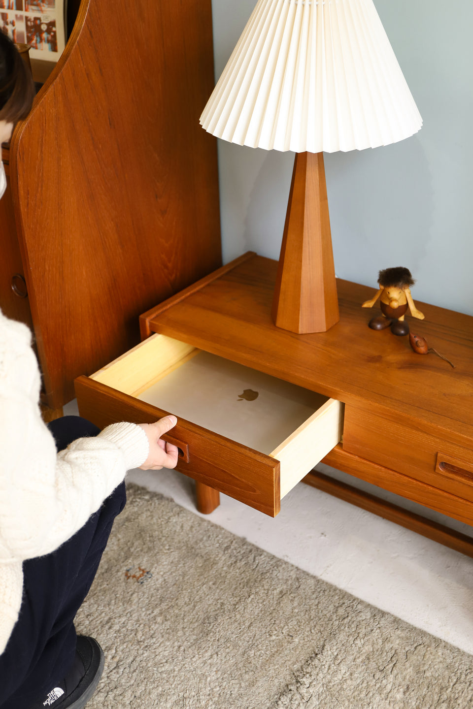 Swedish Vintage Glas & Trä Low Board Chest/スウェーデンヴィンテージ ローボード チェスト 北欧家具