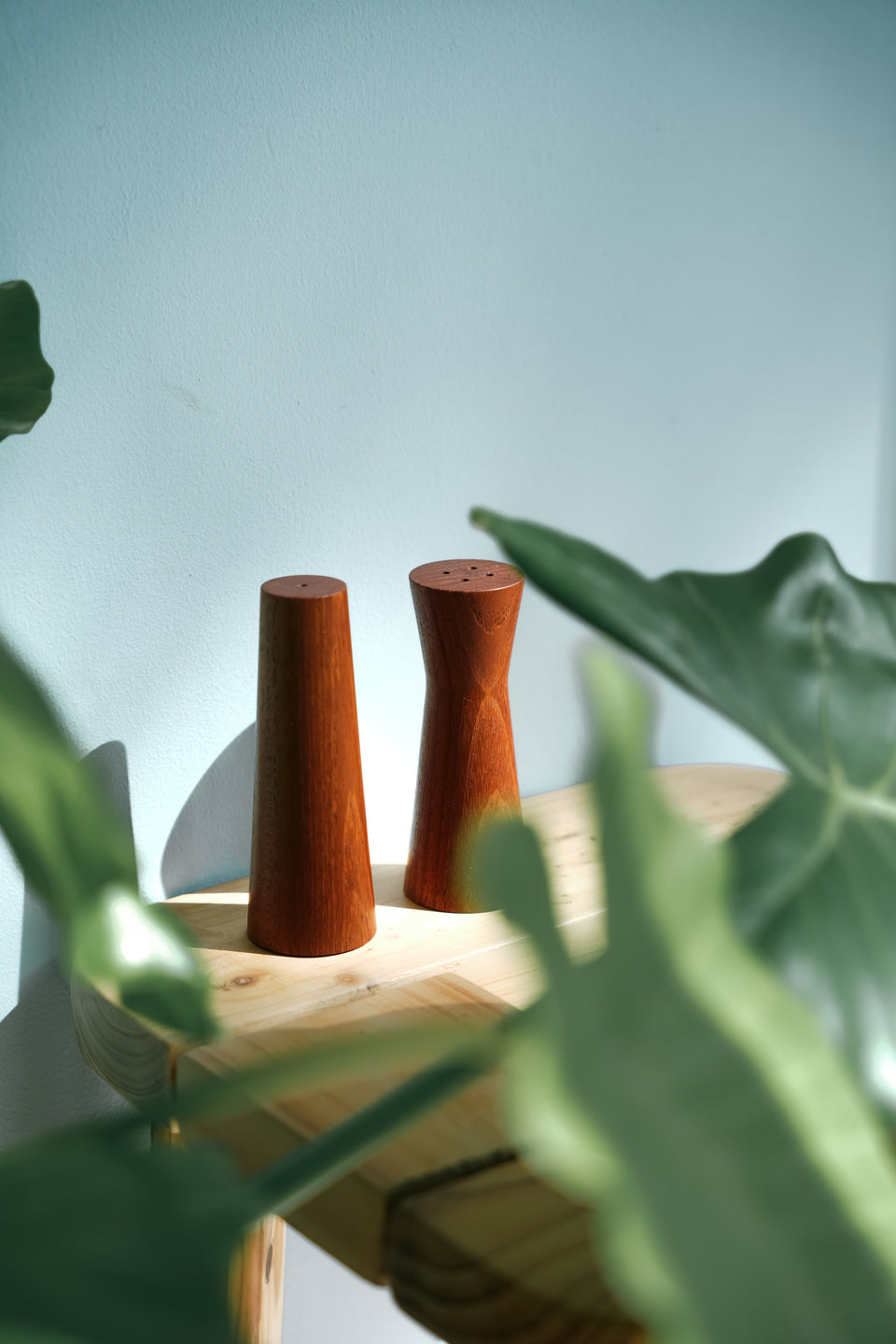 Vintage Teakwood Salt & Pepper Shakers/ヴィンテージ ソルト&ペッパー シェイカー チーク材 北欧雑貨