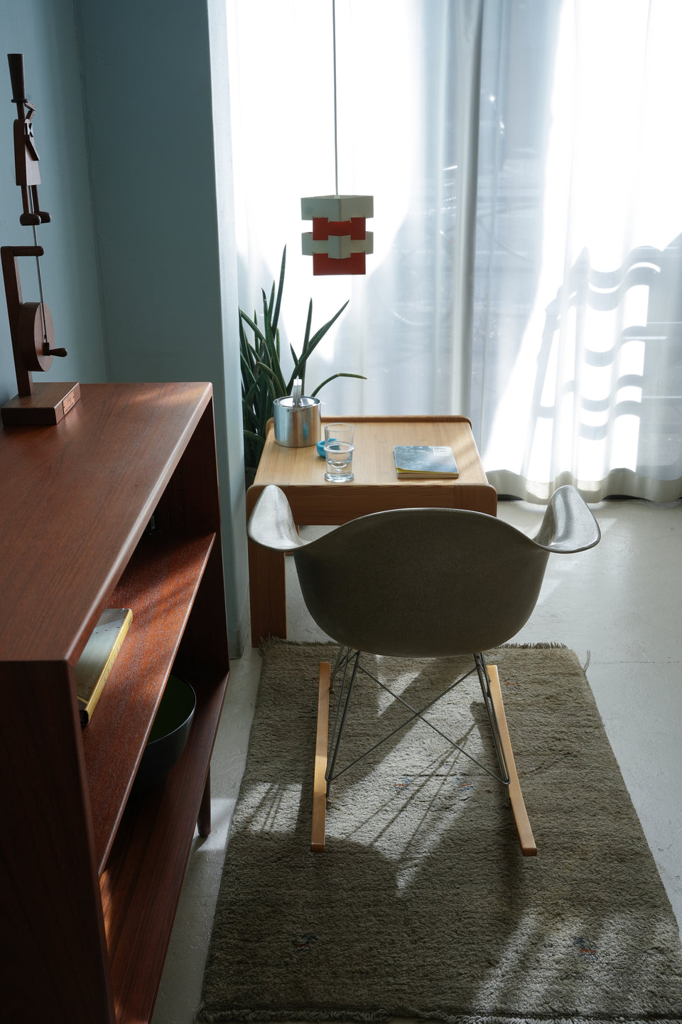 EAMES Arm Shell Chair with Rocker Base Herman Miller/ヴィンテージ ハーマンミラー イームズ アームシェルチェア ロッカーベース FRP RARチェア