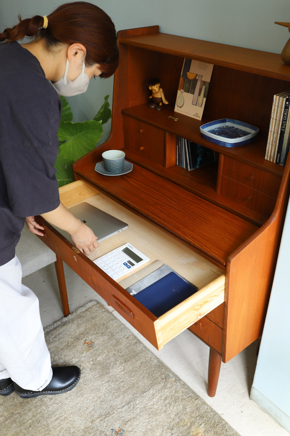 Hanbjerg Møbelfabrik Writing Bureau with Mirror Danish Vintage/デンマークヴィンテージ ライティングビューロー ドレッサー ミラー付き 北欧家具