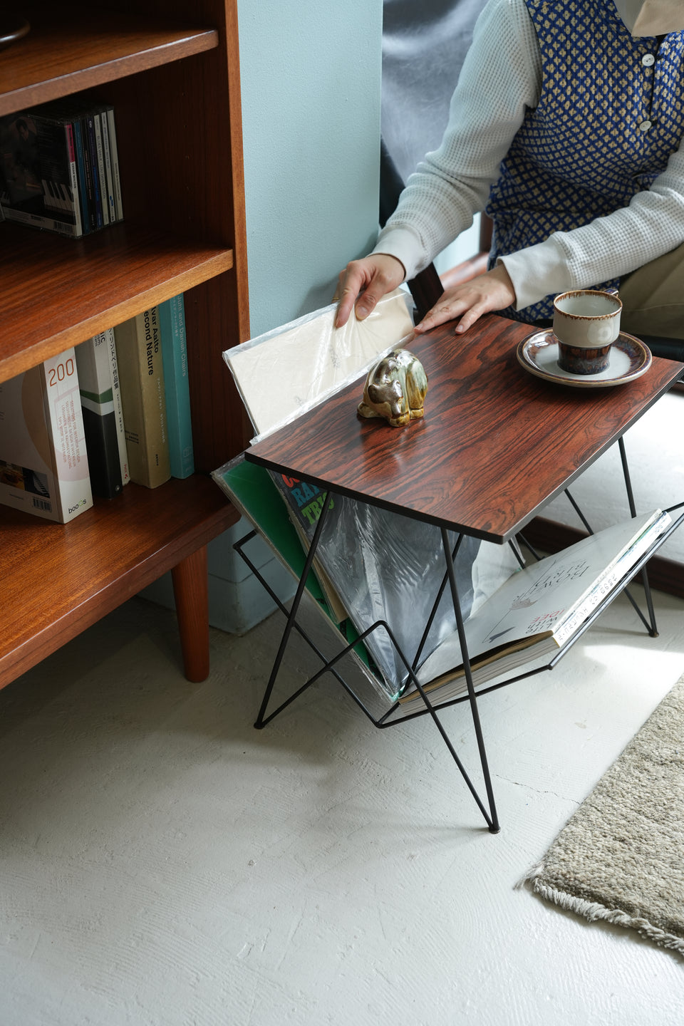 Midcentury Vintage Side Table with Magazine Rack/ミッドセンチュリーヴィンテージ サイドテーブル マガジンラック