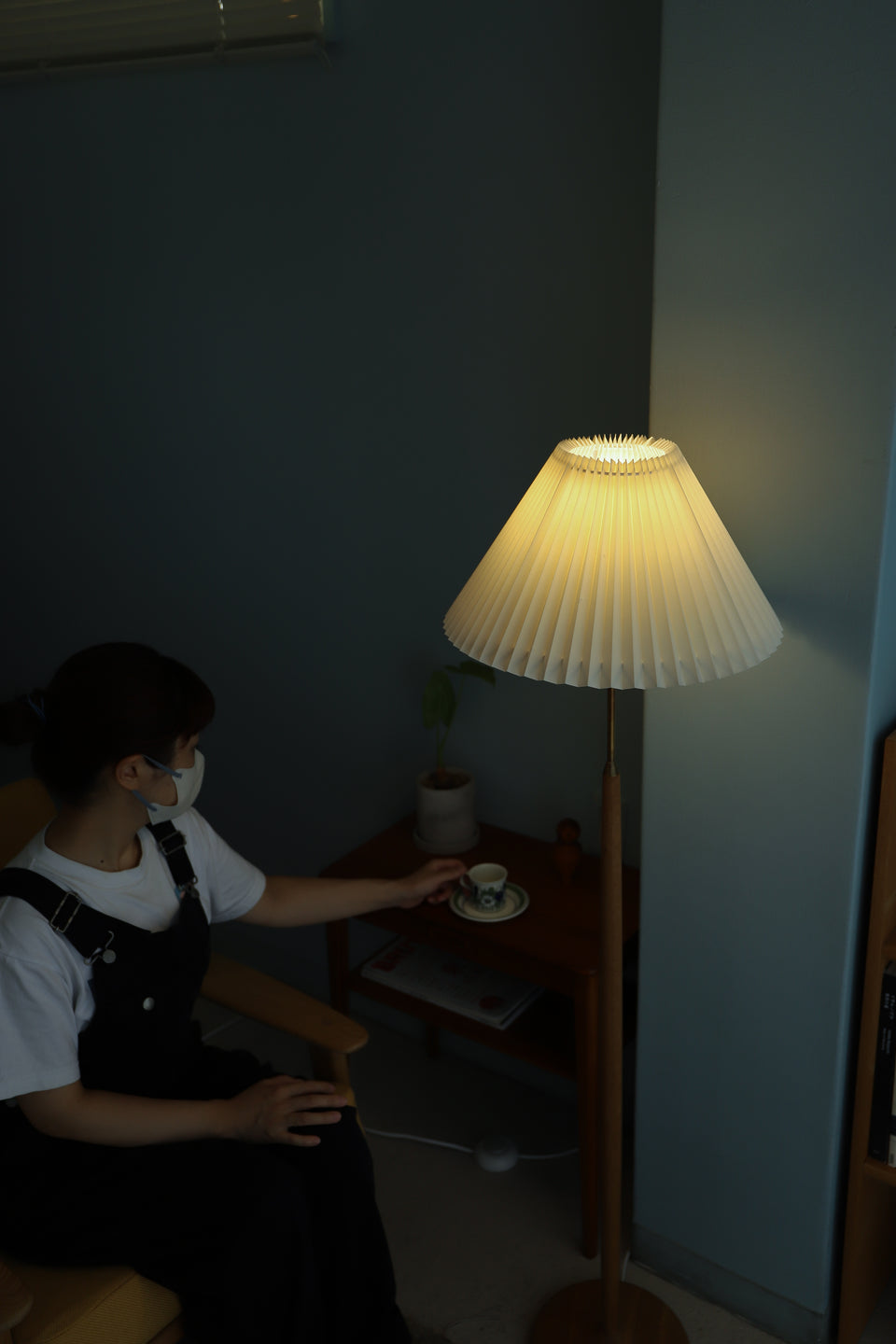 Swedish Vintage Floor Stand Light Oakwood/スウェーデンヴィンテージ フロアスタンドライト オーク材 北欧インテリア