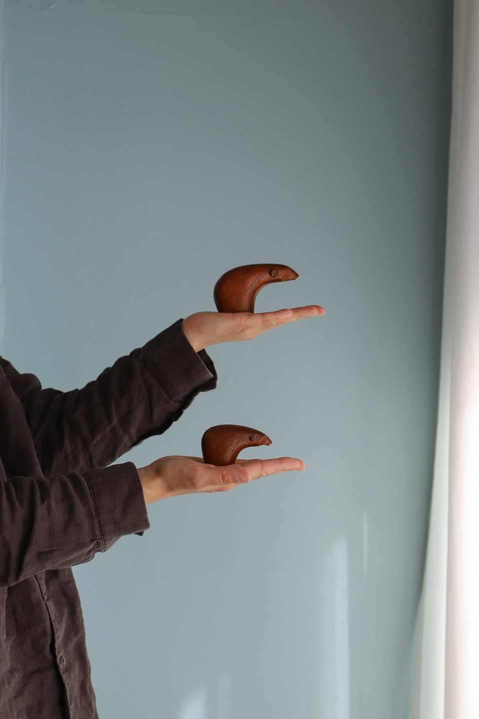 Danish Vintage Teakwood Bear Objet Lev Kari/デンマークヴィンテージ クマの置物 チーク材 彫刻 北欧インテリア