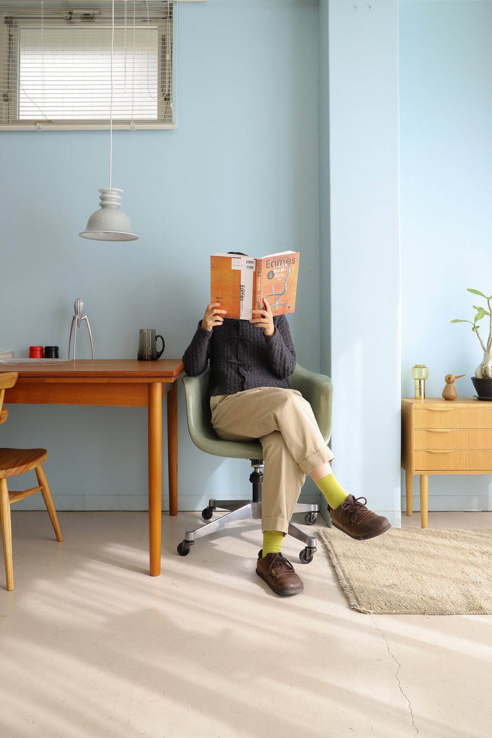 Vintage Herman Miller EAMES Arm Shell Chair with Contract Caster Base/ハーマンミラー イームズ アームシェルチェア コントラクトキャスターベース ヴィンテージ FRP