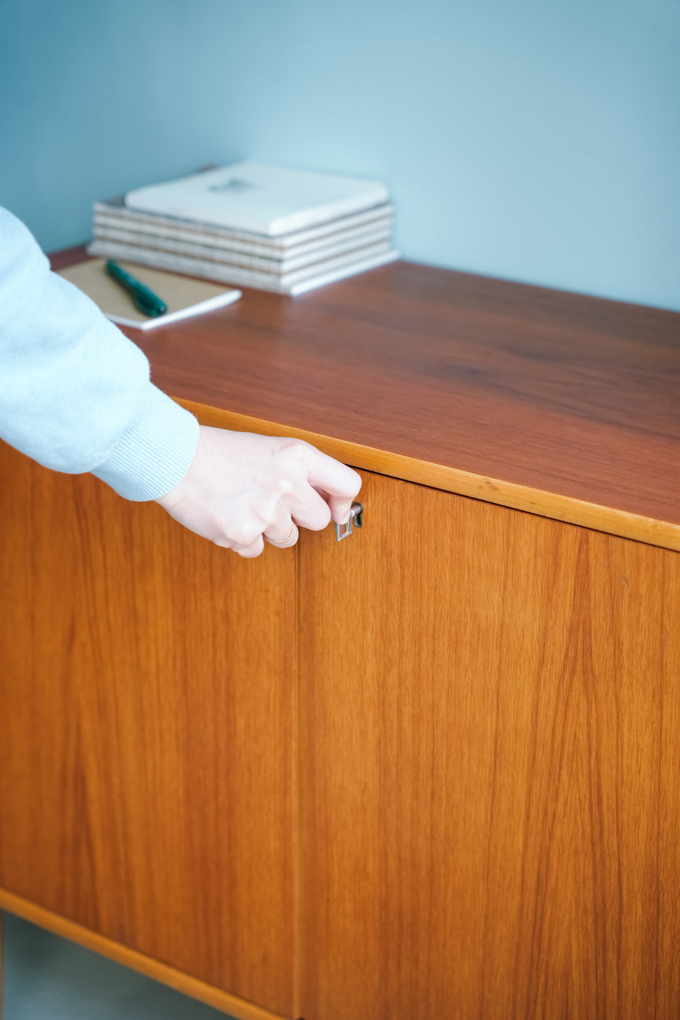 AB Mobelfabriken Ornen Slim Side Board Swedish Vintage/スウェーデンヴィンテージ スリムサイドボード キャビネット