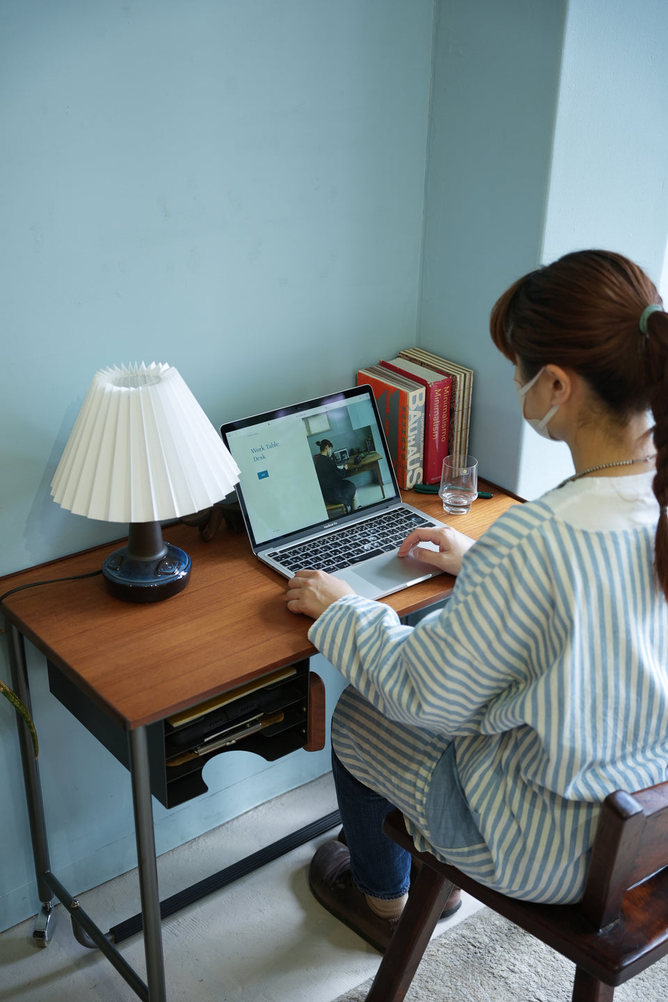 Danish Vintage Small Desk with Caster/デンマークヴィンテージ スモールデスク キャスター付 北欧家具