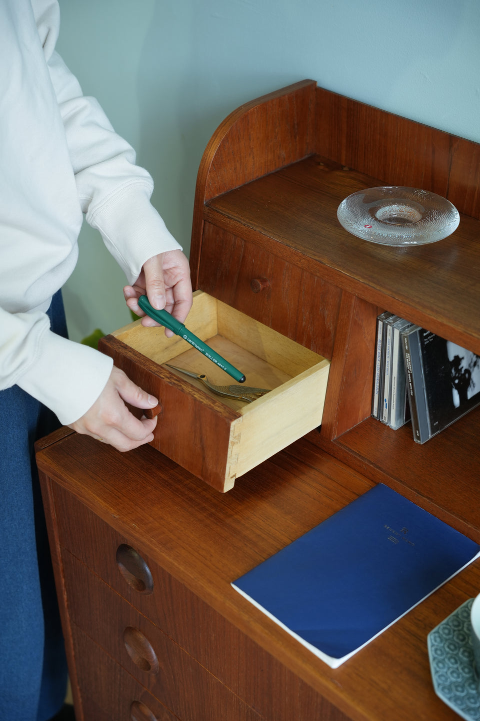 Danish Vintage Writing Bureau Dresser/デンマークヴィンテージ ライティングビューロー ミラー付き 北欧家具