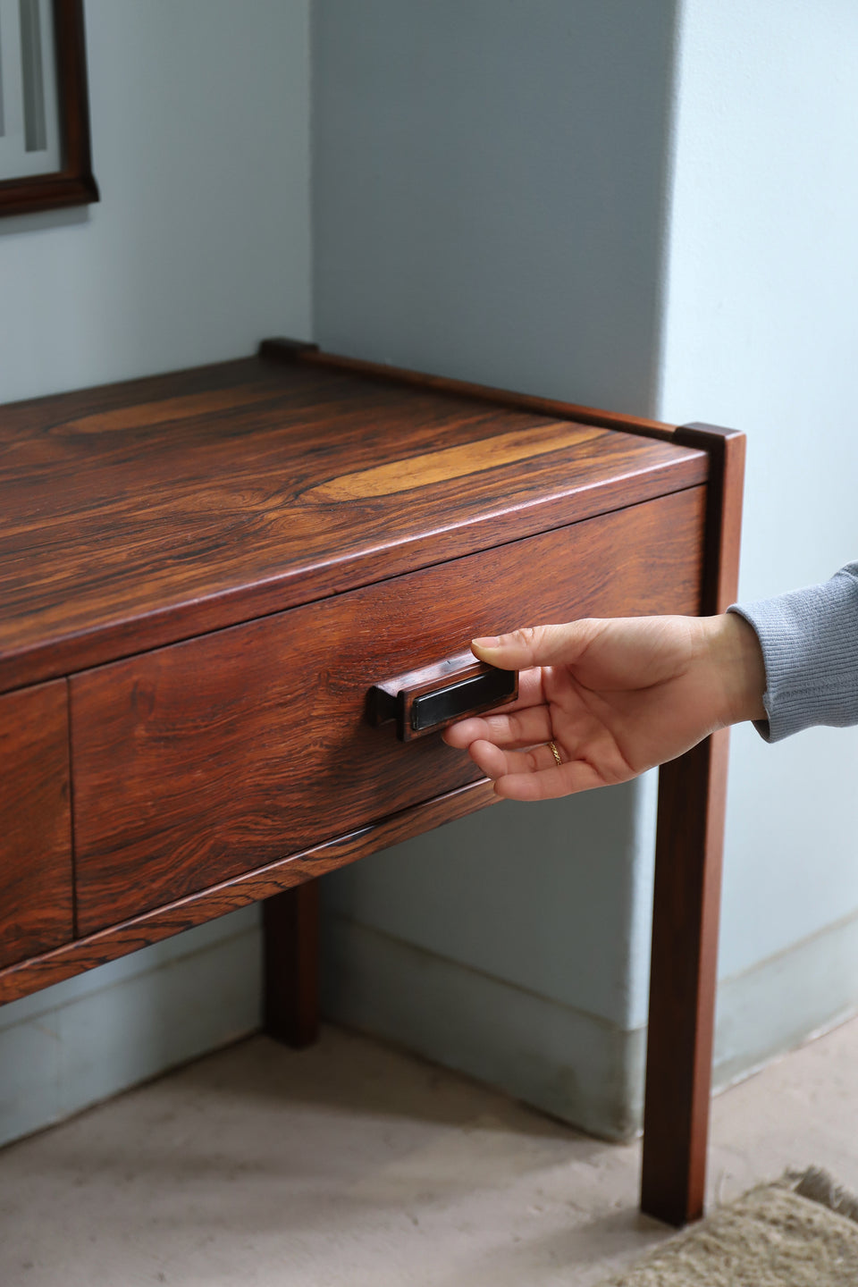 Swedish Vintage Rosewood Low Chest Board/スウェーデンヴィンテージ ローズウッド ローチェストボード テレビ台 北欧家具