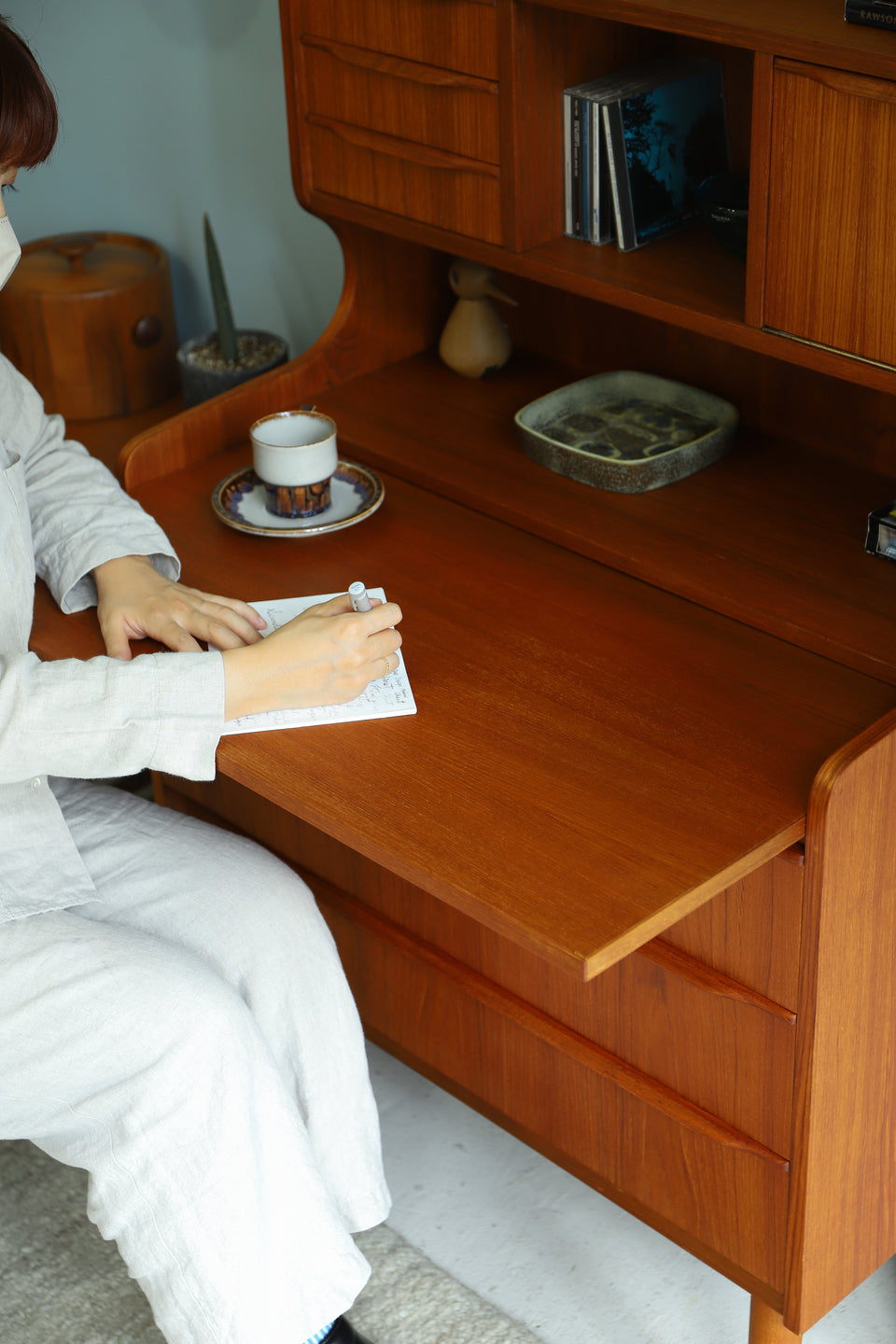 Writing Bureau with Mirror Danish Vintage/デンマークヴィンテージ ライティングビューロー ミラー付き ドレッサー 北欧家具