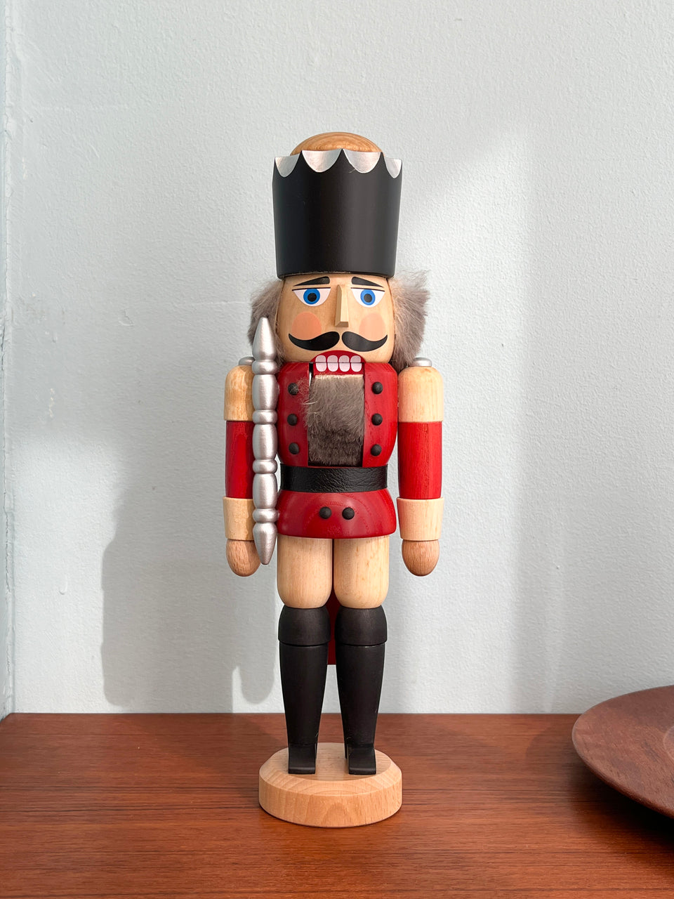 Seiffener Volkskunst Nutcracker/ザイフェナーフォルクスクンスト くるみ割り人形 ドイツ 工芸品