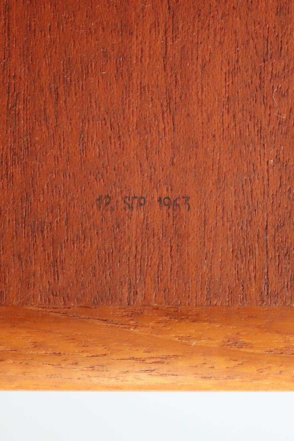 Danish Vintage Teakwood Side Table/デンマークヴィンテージ サイドテーブル チーク材