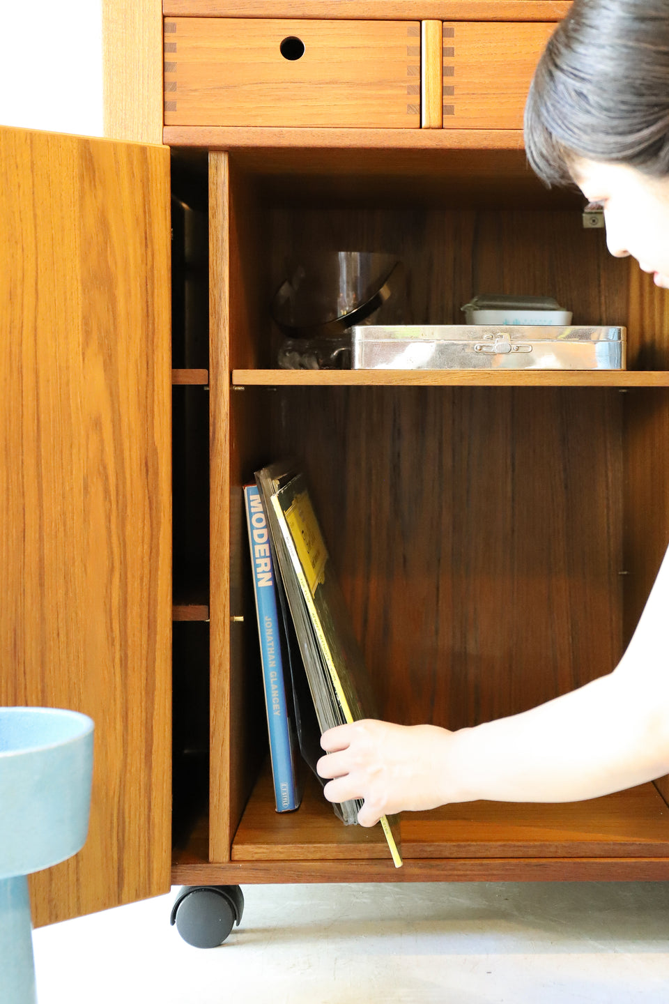 D-Scan Drink Cabinet Teakwood/D-スキャン ドリンクキャビネット 北欧デザイン チーク材