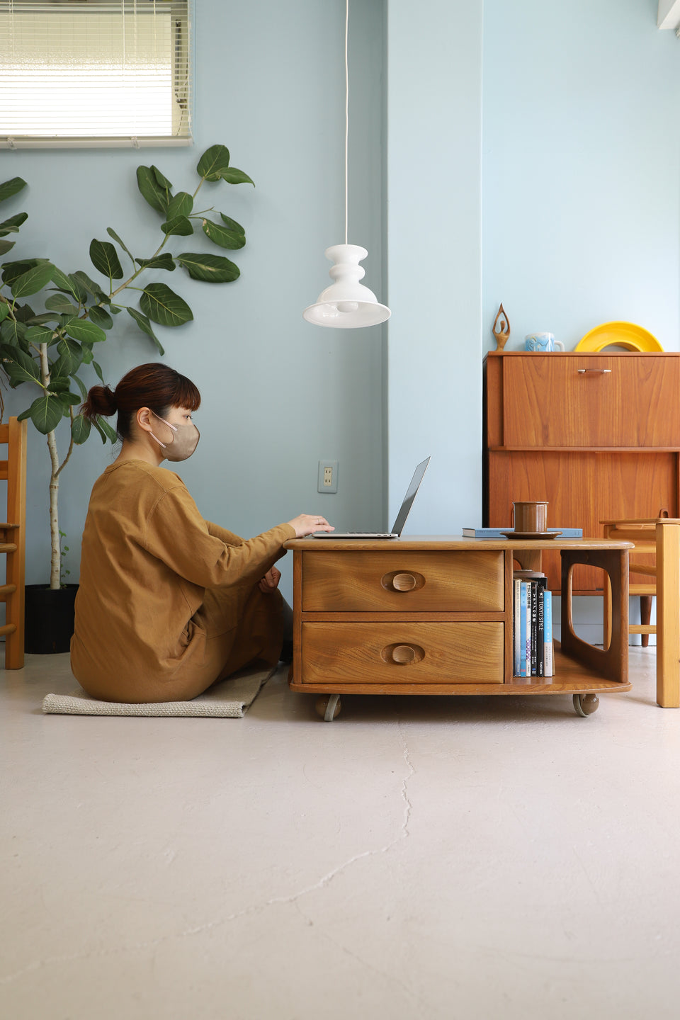 UK Vintage Ercol Pandora Coffee Table/イギリスヴィンテージ アーコール パンドラ コーヒーテーブル