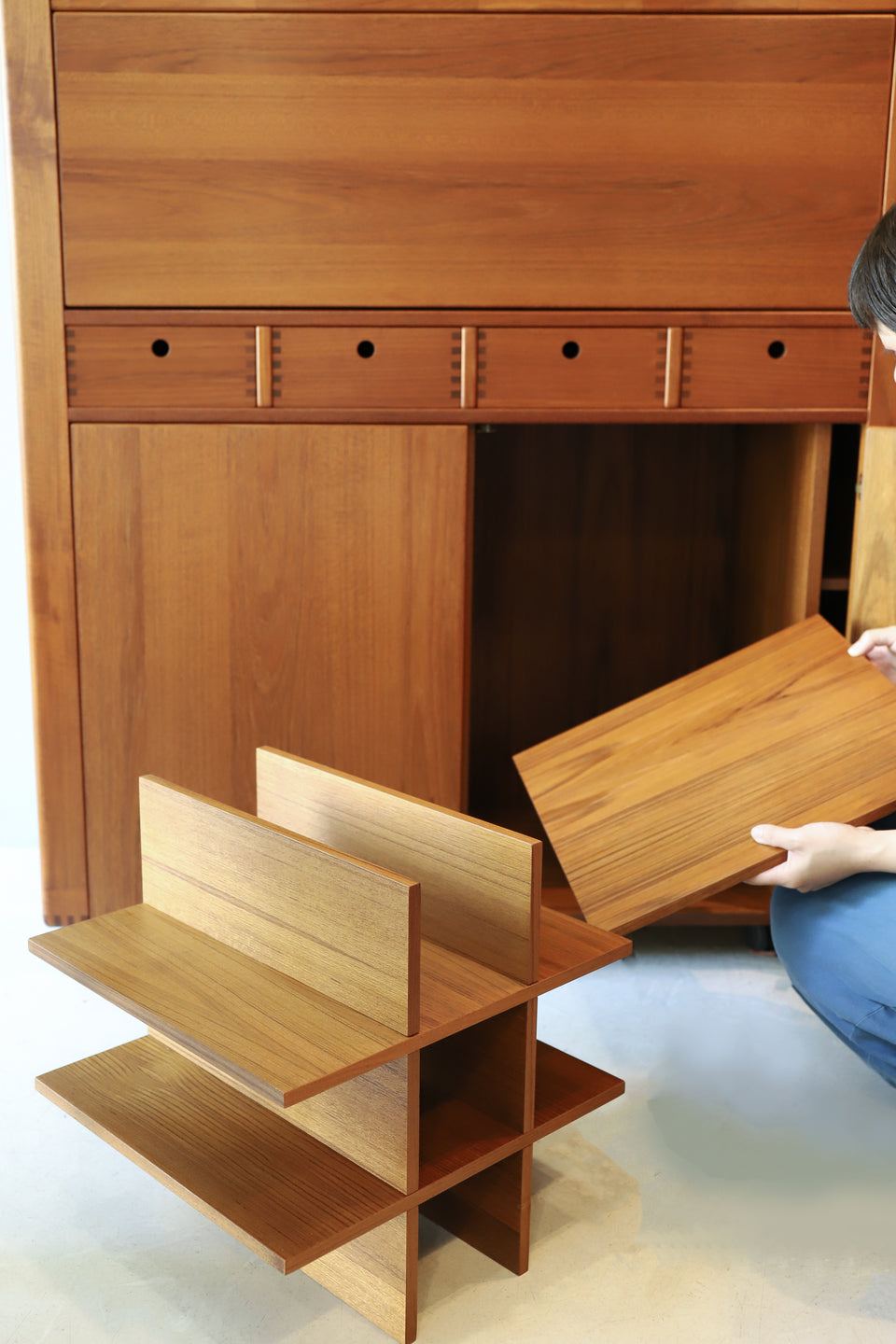 D-Scan Drink Cabinet Teakwood/D-スキャン ドリンクキャビネット 北欧デザイン チーク材