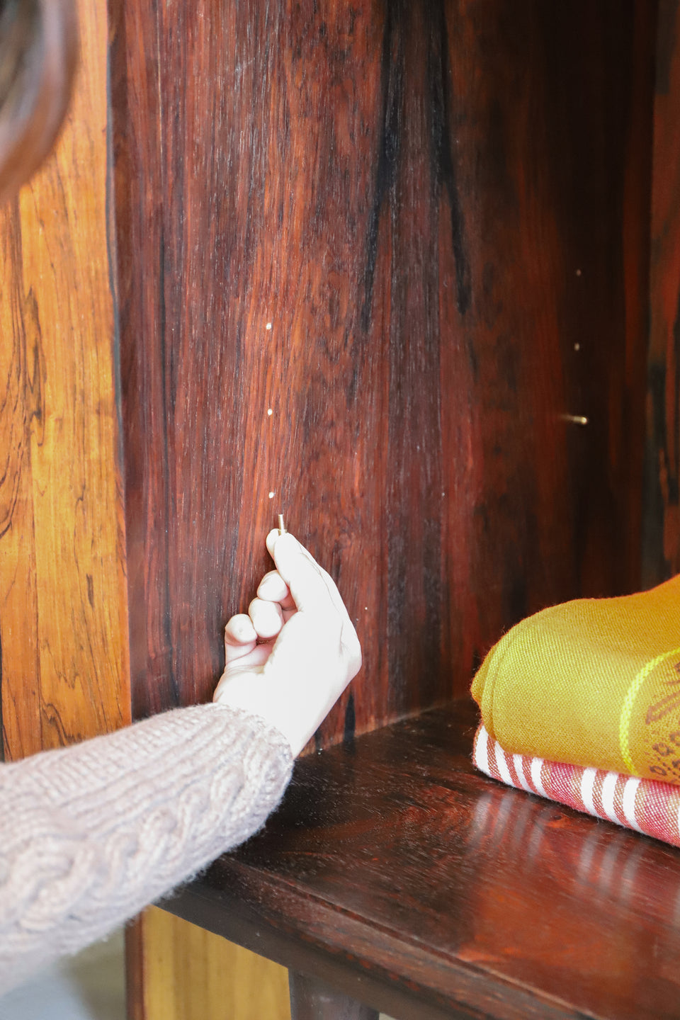 Scandinavian Vintage Rosewood Side Board/北欧ヴィンテージ サイドボード ローズウッド 収納家具