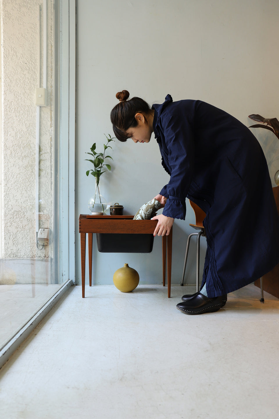 Danish Vintage Sewing Side Table/デンマークヴィンテージ ソーイングテーブル チーク材 モダンデザイン 北欧家具