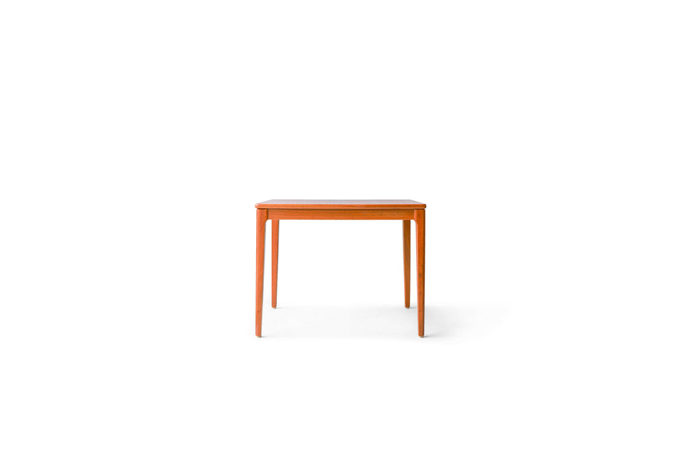 Swedish Vintage Side Table Alberts/スウェーデンヴィンテージ サイドテーブル アルバーツ チーク材 北欧インテリア