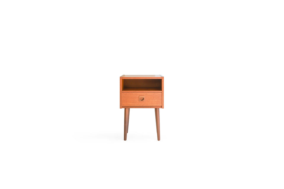 Danish Vintage Brouer Møbelfabrik Bedside Chest/デンマークヴィンテージ ベッドサイドチェスト サイドテーブル 北欧家具