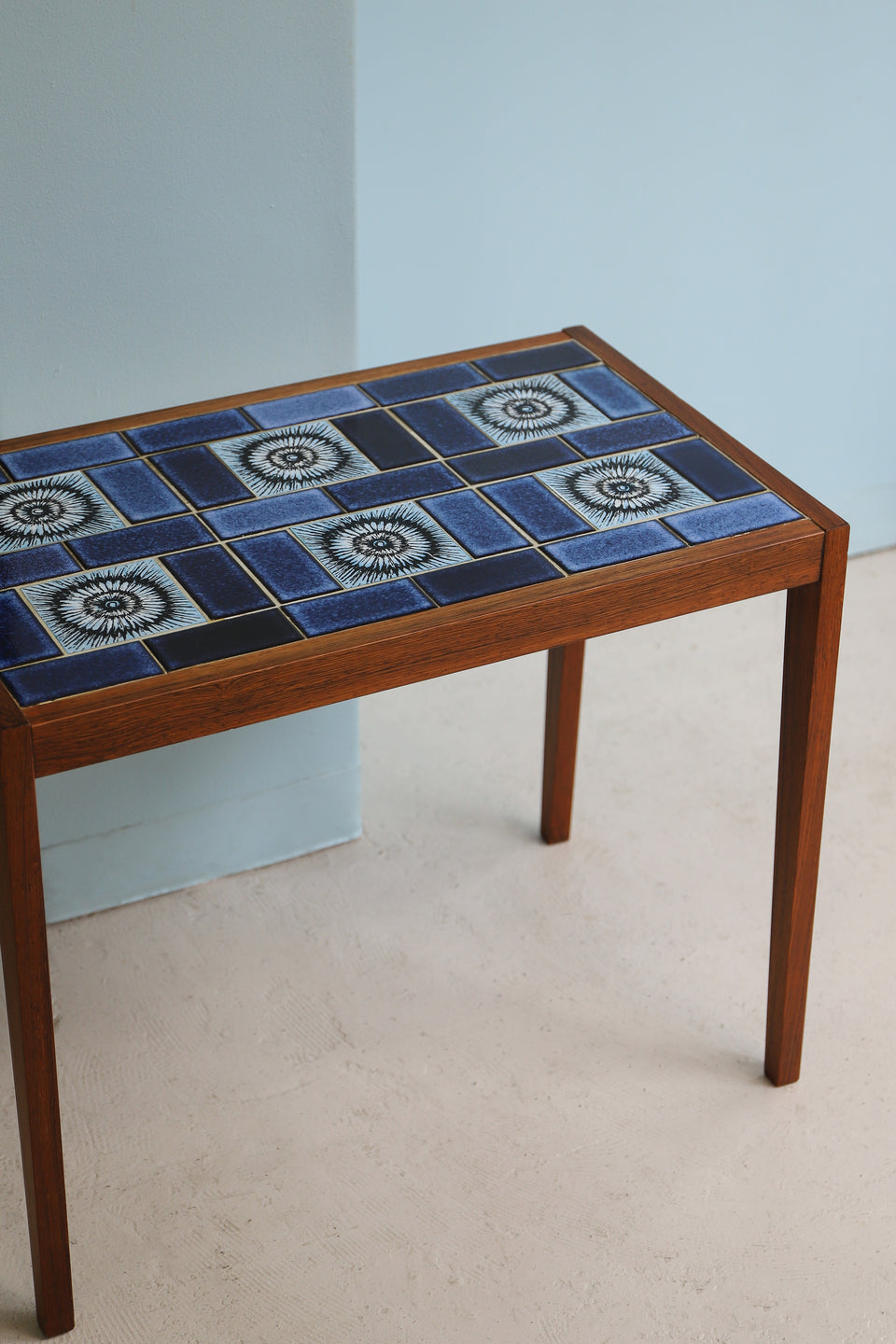 Danish Vintage Side Table Rosewood with Ceramic Tile/デンマークヴィンテージ サイドテーブル ローズウッド タイルトップ 北欧家具