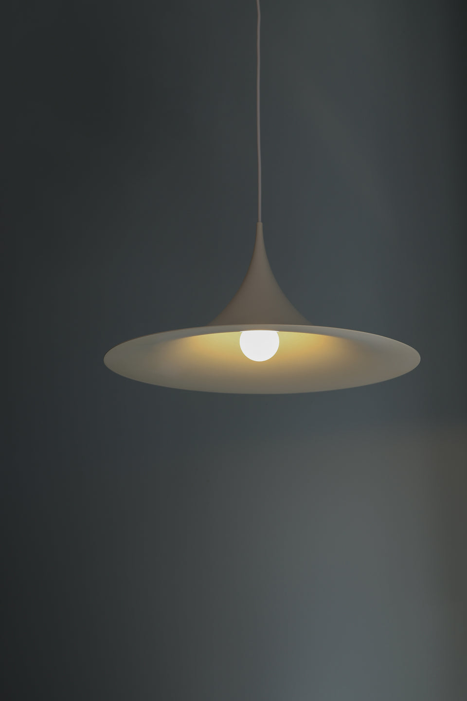 Danish Vintage SEMI Pendant Light/ デンマークヴィンテージ セミ ペンダントライト 照明 北欧インテリア