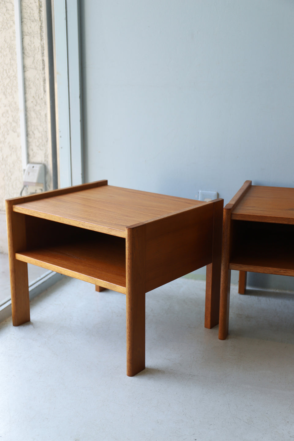 Teakwood Night Table Danish Vintage/デンマークヴィンテージ ナイトテーブル チーク材 サイドテーブル 北欧家具