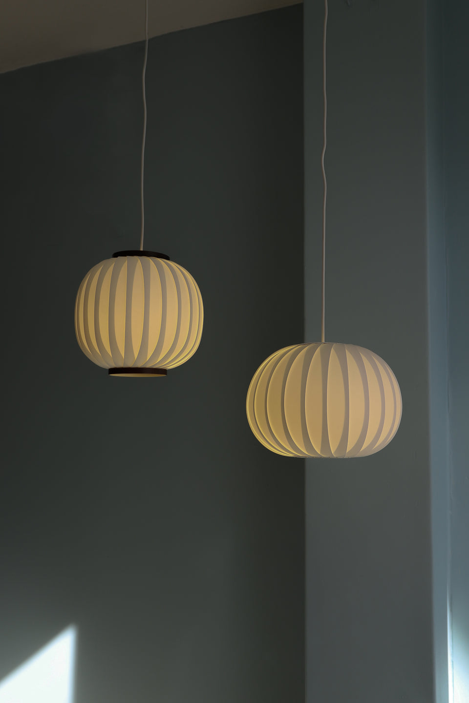 Danish Vintage Hoyrup Pendant Light/デンマークヴィンテージ ハイラップ ペンダントライト プラスチック 北欧インテリア