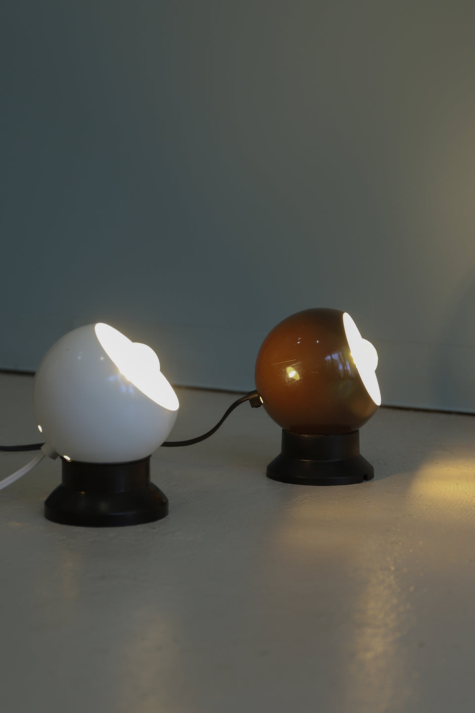 Danish Vintage Magnet Ball Wall Lamp/デンマークヴィンテージ ボールウォールランプ 壁掛け テーブルランプ 北欧インテリア