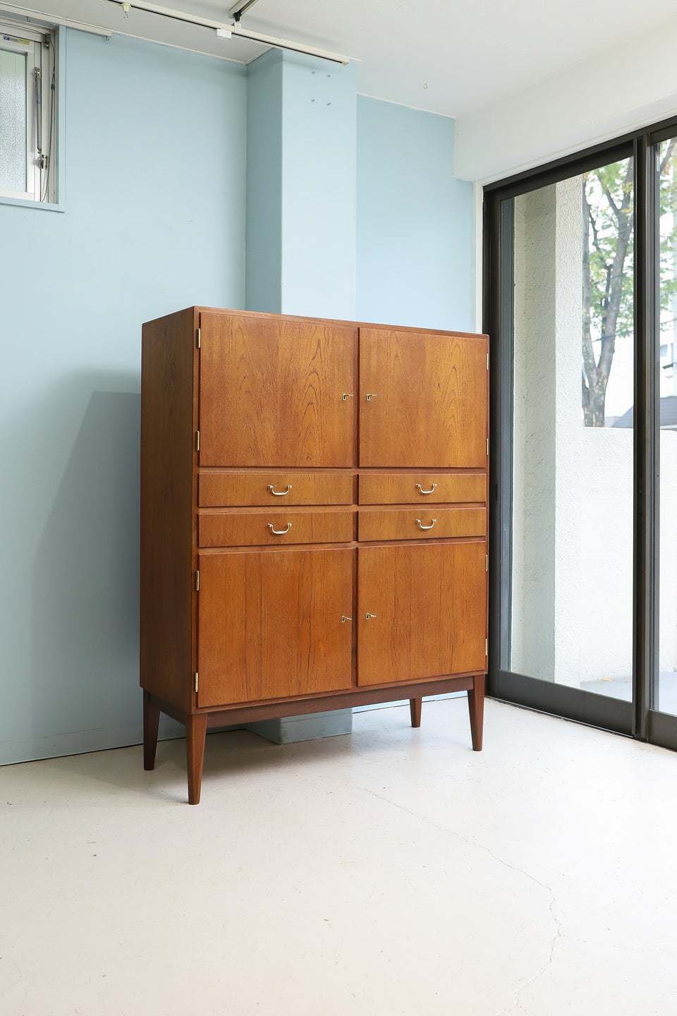Danish Vintage High Cabinet/デンマークヴィンテージ ハイキャビネット 収納 ミッドセンチュリーモダン 北欧家具