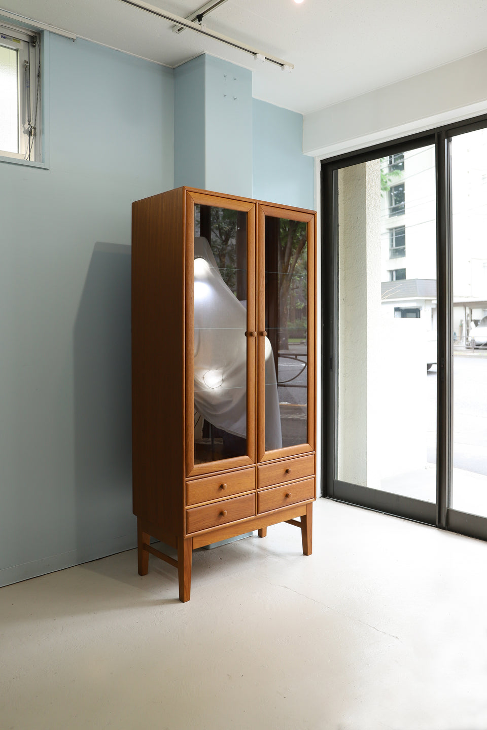 Japanese Vintage Teakwood Glass Cabinet/ジャパンヴィンテージ ガラスキャビネット チーク材 食器棚