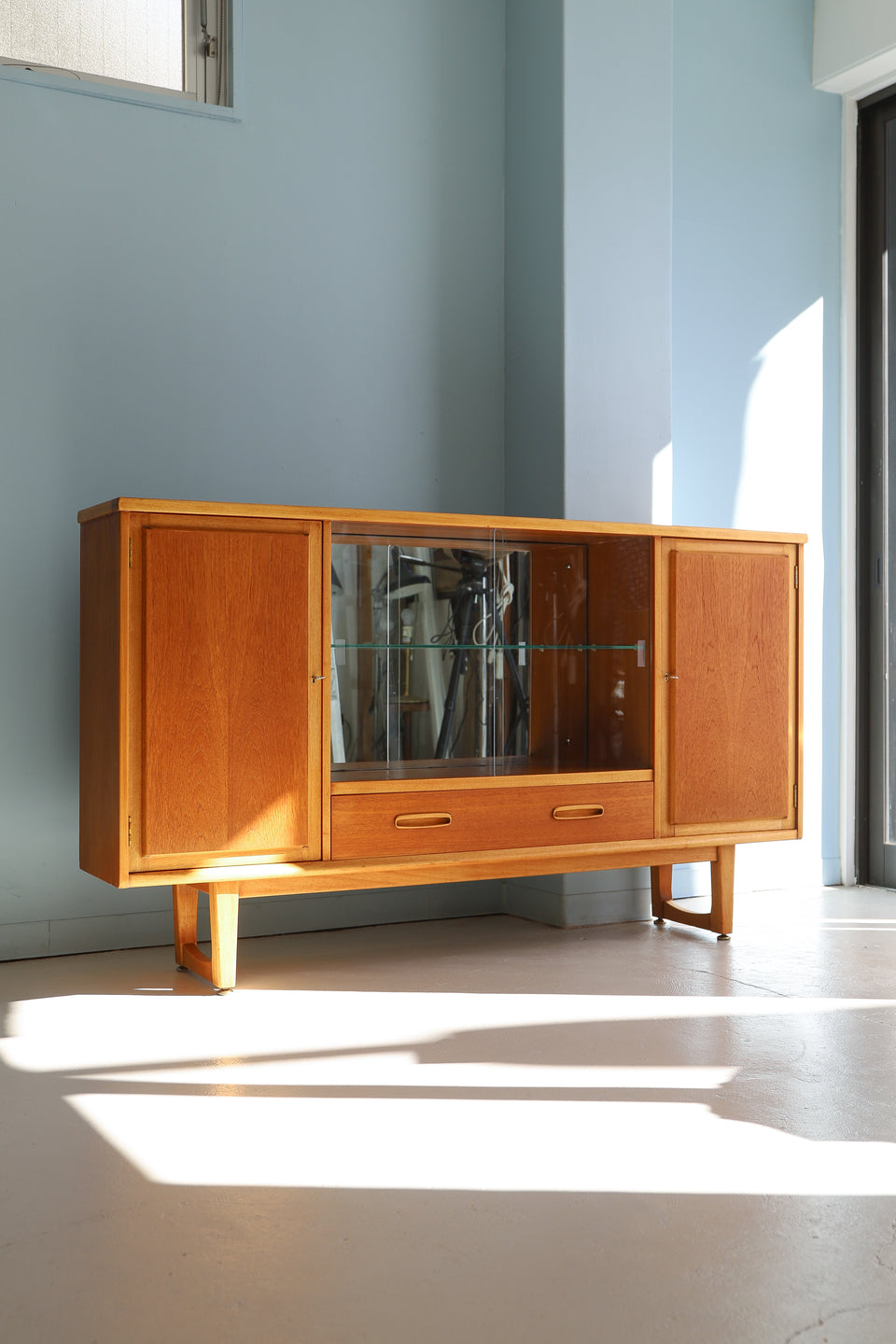 UK Vintage Drink Cabinet Sideboard/イギリスヴィンテージ ドリンクキャビネット サイドボード