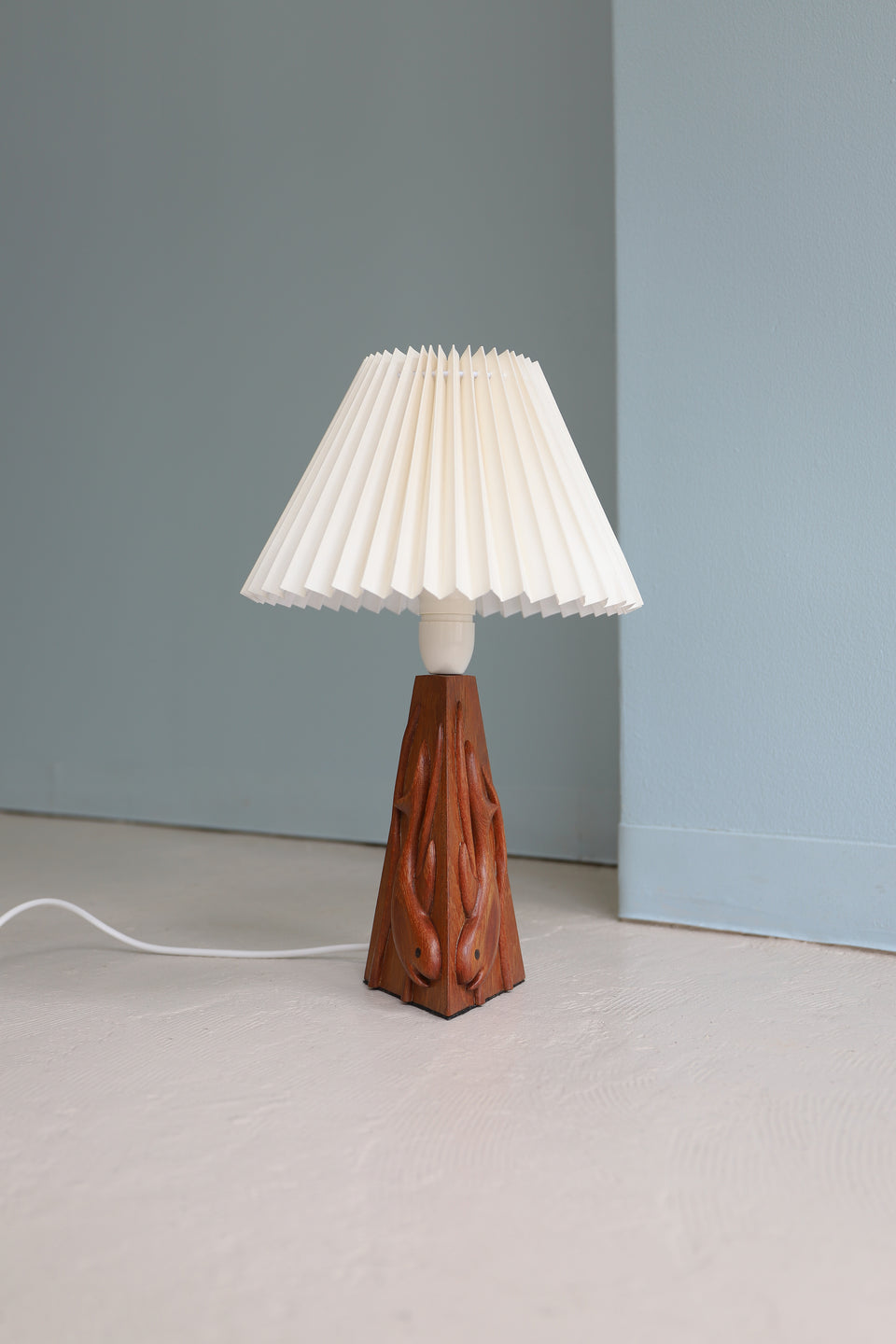 Danish Vintage Fish Teakwood Table Lamp/デンマークヴィンテージ お魚 テーブルランプ チーク材 北欧インテリア