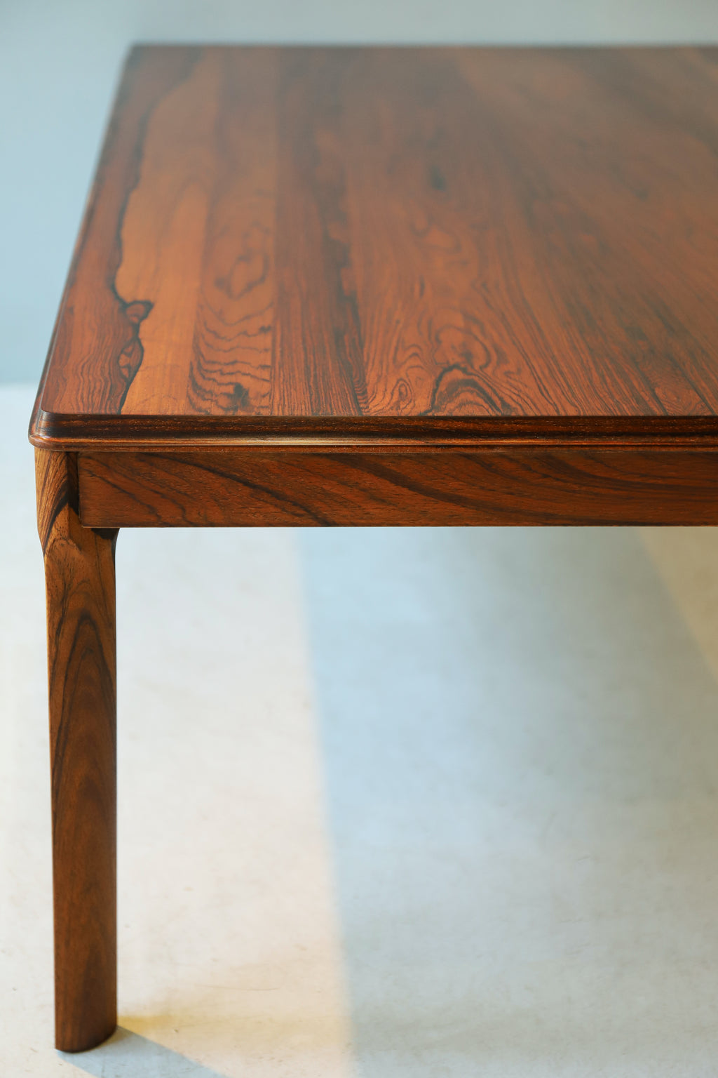 ノルウェーヴィンテージ コーヒーテーブル ローズウッド/Rasmus Solberg Rosewood Coffee Table –  FURUICHI/古一