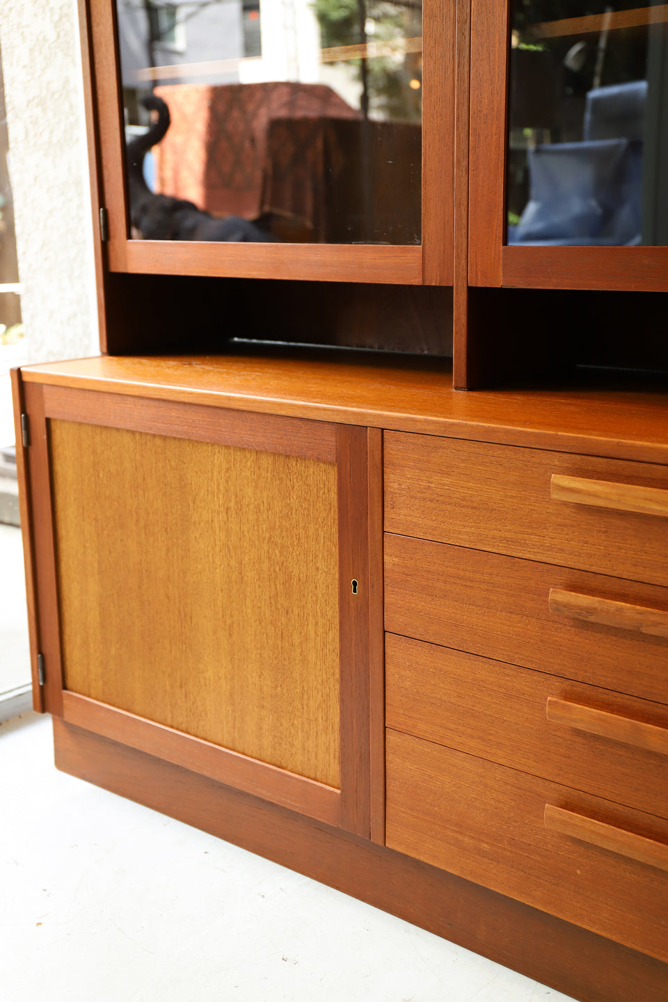 Swedish Vintage TROEDS Glass Cabinet Nils Jonsson/スウェーデンヴィンテージ ガラスキャビネット ニールス・ヨンソン