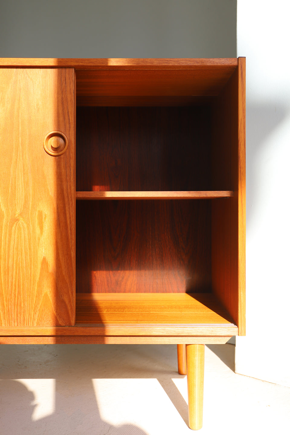 Danish Vintage Cabinet Small Sideboard/デンマークヴィンテージ キャビネット スモールサイドボード チーク材 北欧家具