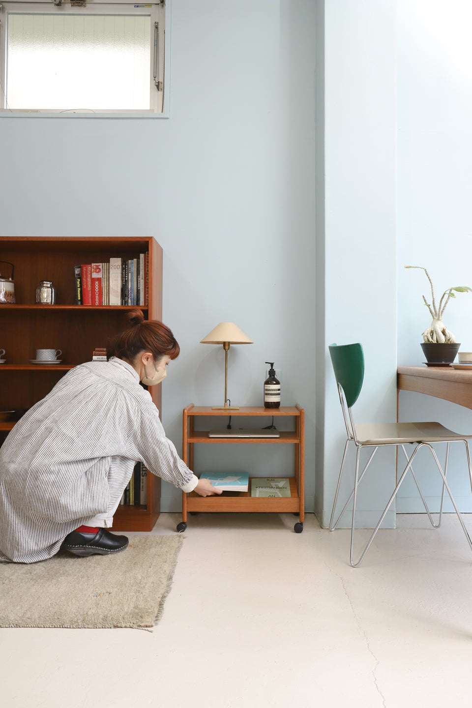 Danish Vintage Caster Side Table with Magazine Rack/デンマークヴィンテージ キャスター サイドテーブル マガジンラック ワゴン