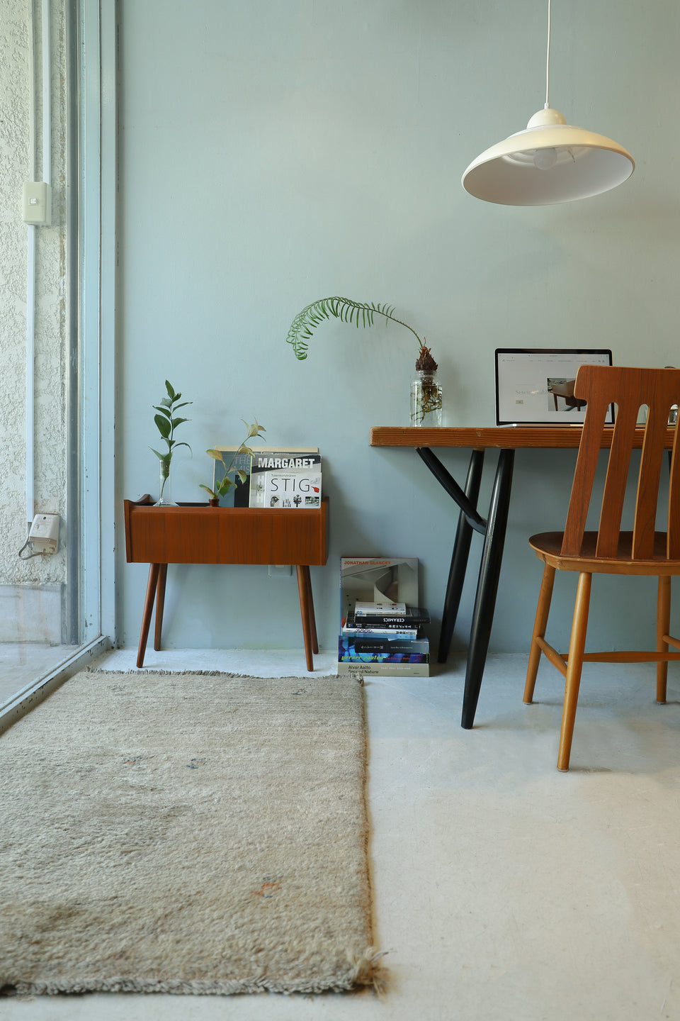 Scandinavian Design Teakwood Planter/北欧デザイン プランター チーク材