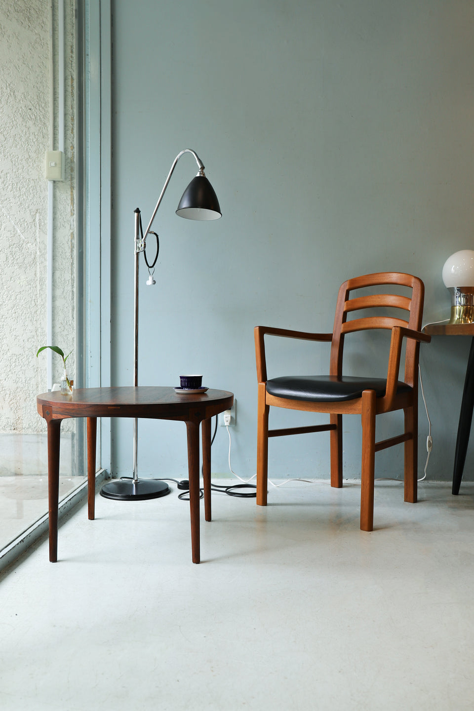 Norwegian Vintage Bruksbo Round Coffee Table Rosewood Haug Snekkeri/ノルウェーヴィンテージ ブルクスボ ラウンドコーヒーテーブル ローズウッド