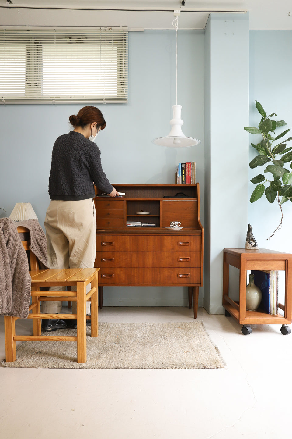 Danish Vintage Teak Writing Bureau with Mirror/デンマークヴィンテージ ライティングビューロー チーク材 ドレッサー 北欧家具