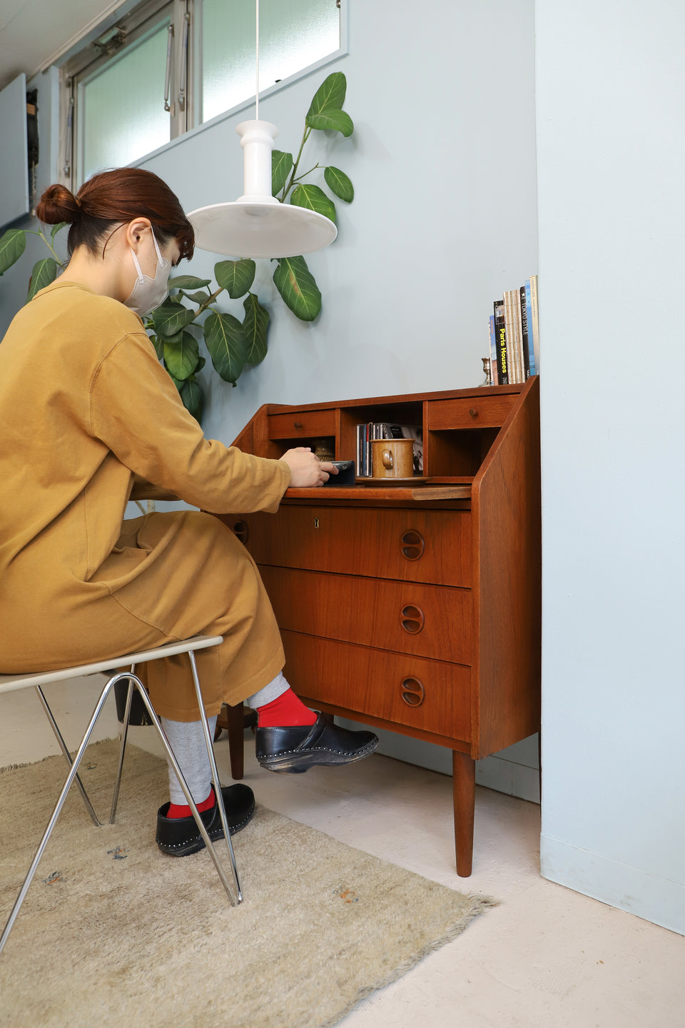 Danish Vintage Bureau with Mirror/デンマークヴィンテージ ビューロー ミラー チェスト チーク材 北欧家具