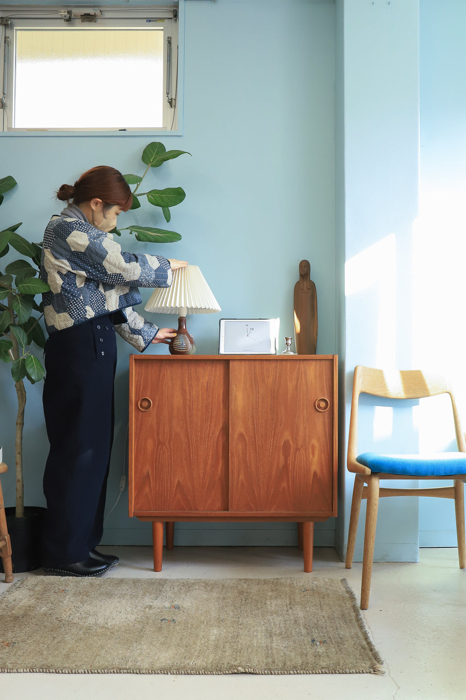 Danish Vintage Cabinet Small Sideboard/デンマークヴィンテージ キャビネット スモールサイドボード チーク材 北欧家具