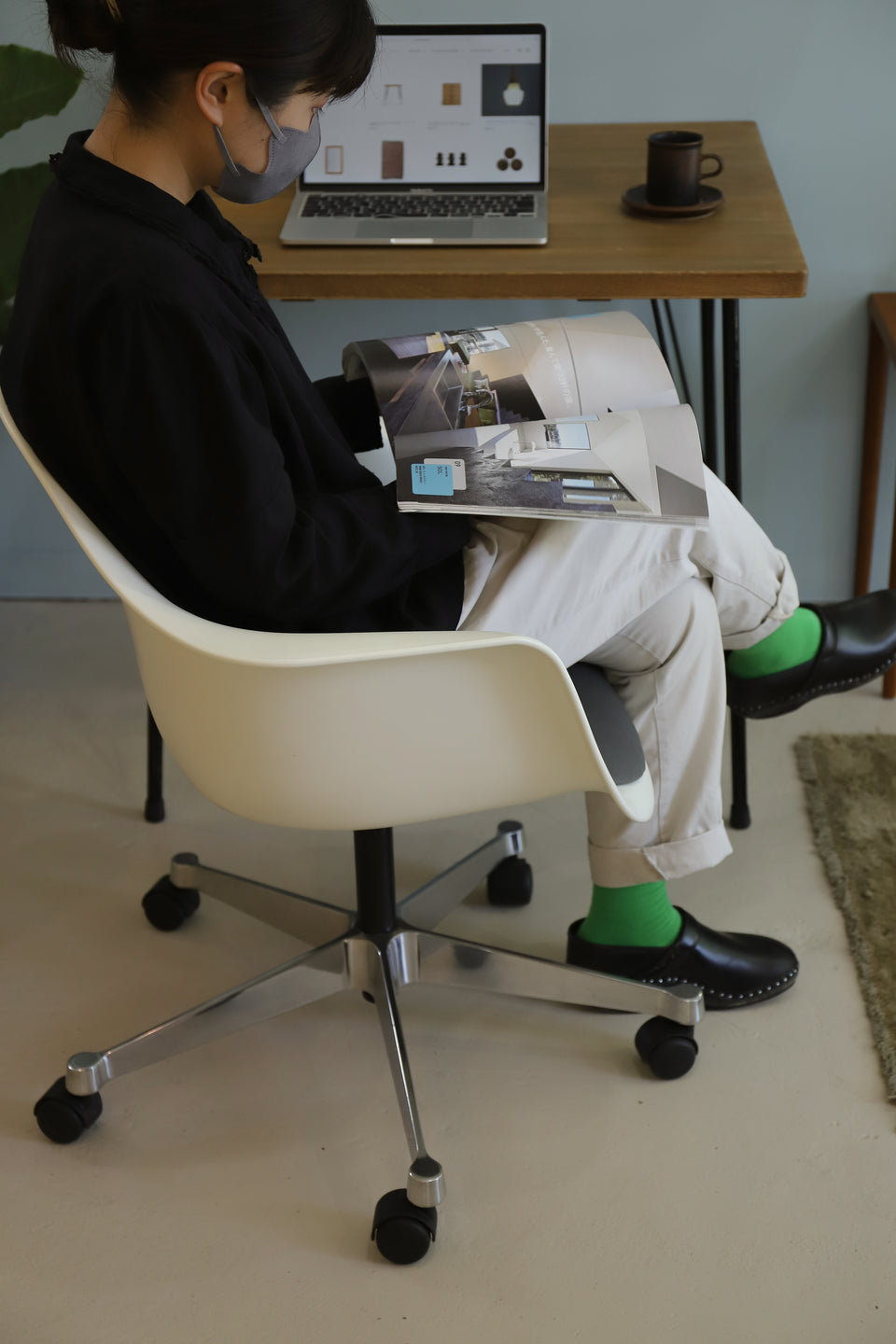 Herman Miller vitra. Arm Shell Chair Caster Base/ハーマンミラー ヴィトラ アームシェルチェア キャスターベース