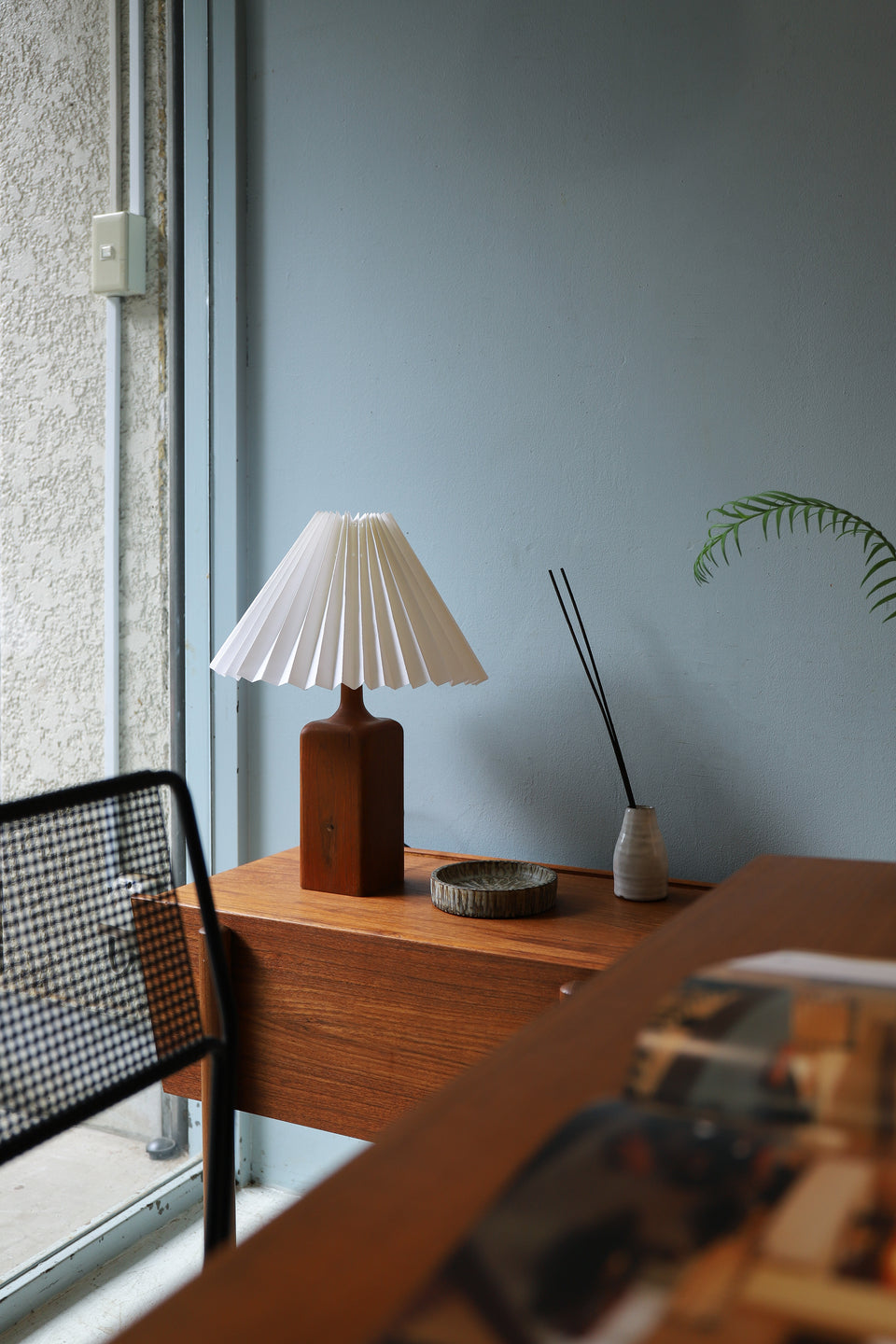 Danish Vintage Teakwood Table Lamp/デンマークヴィンテージ テーブルランプ チーク材