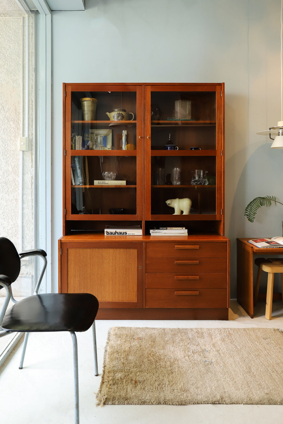 Swedish Vintage TROEDS Glass Cabinet Nils Jonsson/スウェーデンヴィンテージ ガラスキャビネット ニールス・ヨンソン