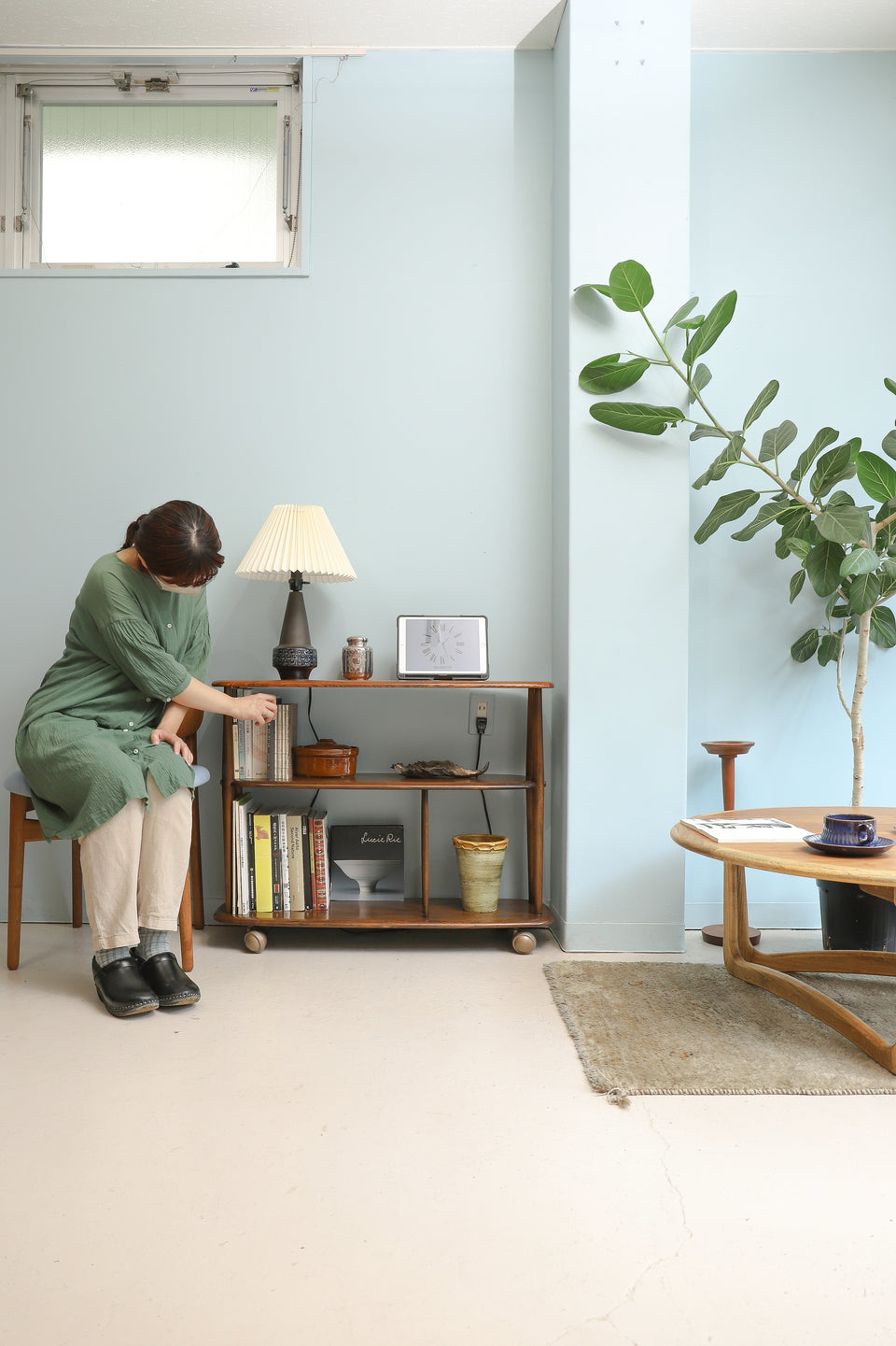 UK Vintage Ercol Bookcase Trolley Dark Brown/イギリスヴィンテージ アーコール ブックケース トロリー ワゴン ダークブラウン