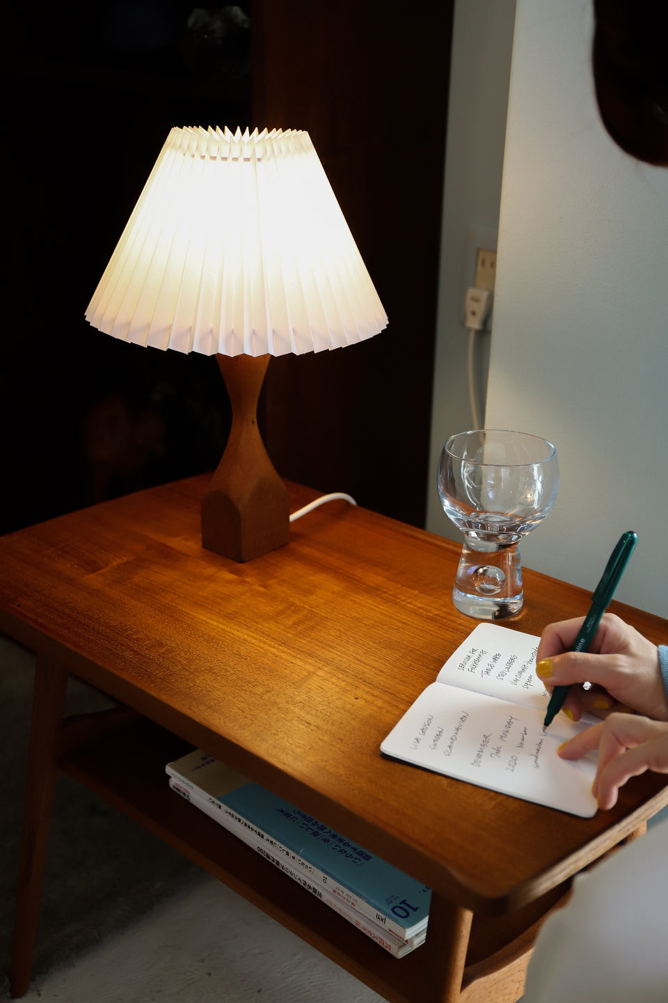 Danish Vintage Teakwood Small Table Lamp/デンマークヴィンテージ テーブルランプ チーク材 間接照明 北欧インテリア