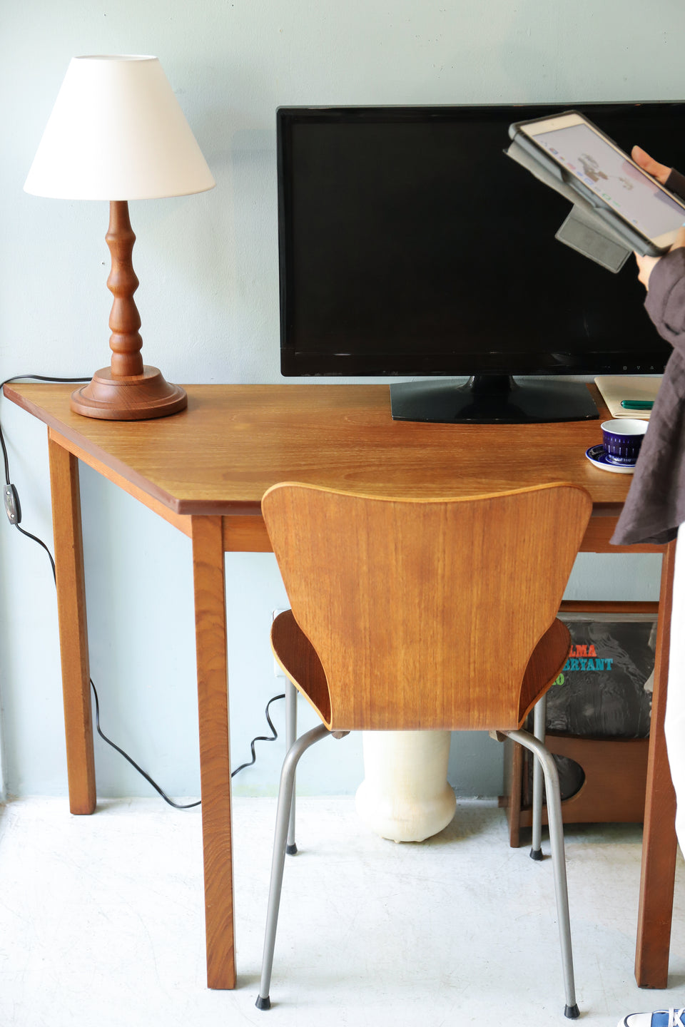 Danish Vintage Trapezoid Table/デンマークヴィンテージ テーブル 台形 チーク材 北欧家具